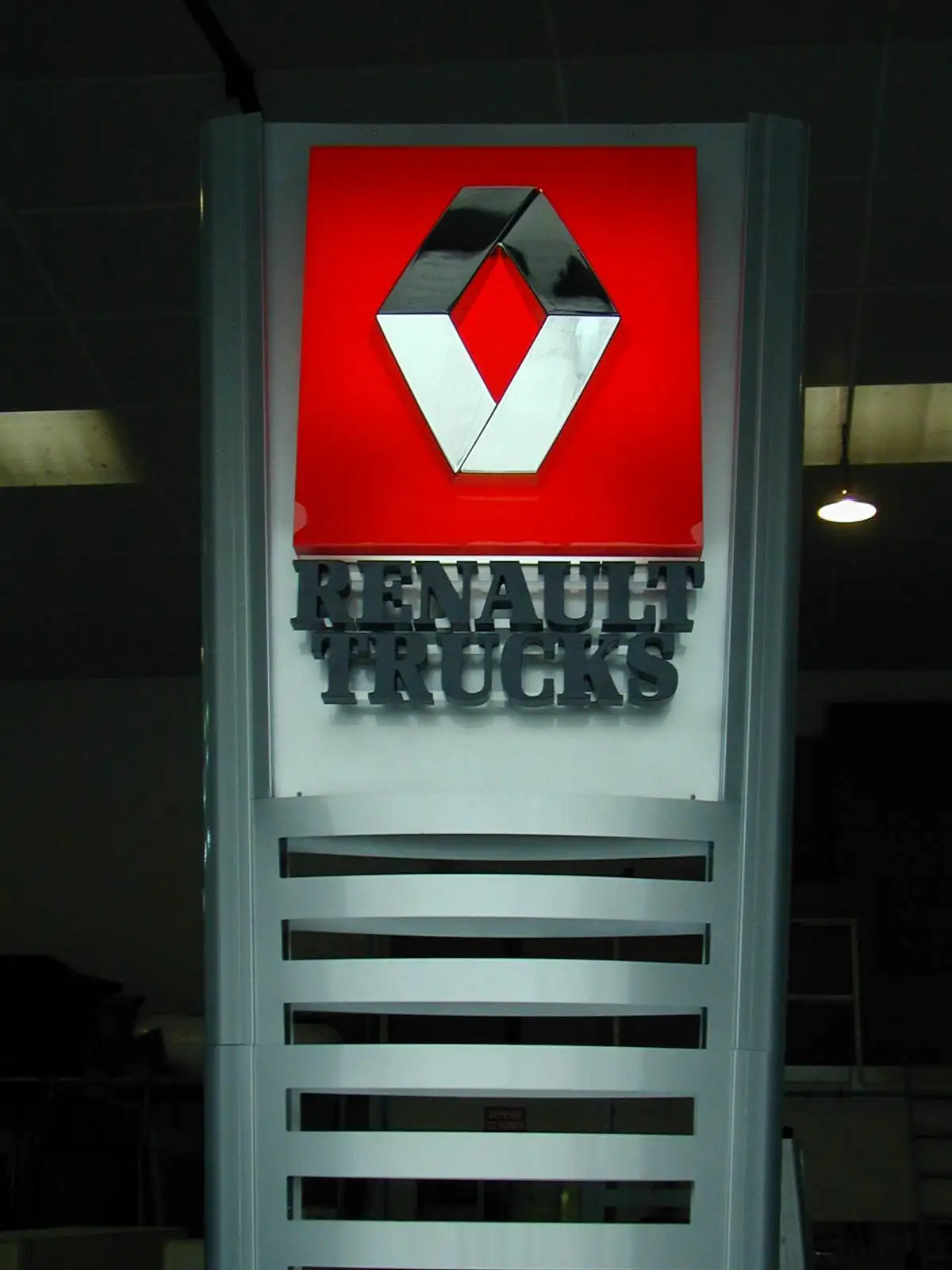 MARQUAGE VEHICULE AUBAGNE