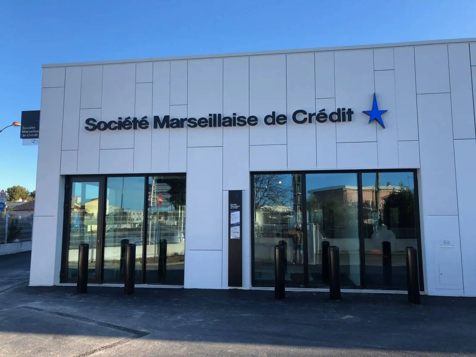 FABRICATION PLEXIGLASS MARSEILLE