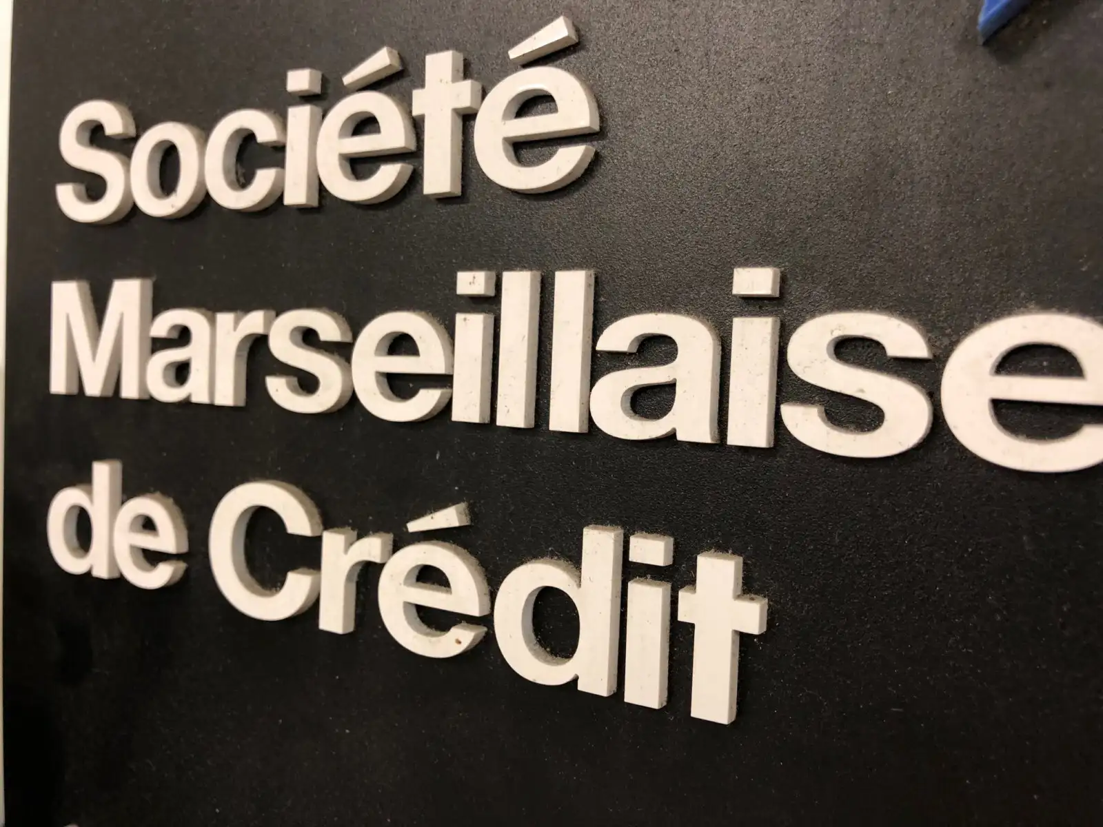 FABRICANT ENSEIGNE LUMINEUSE MARSEILLE