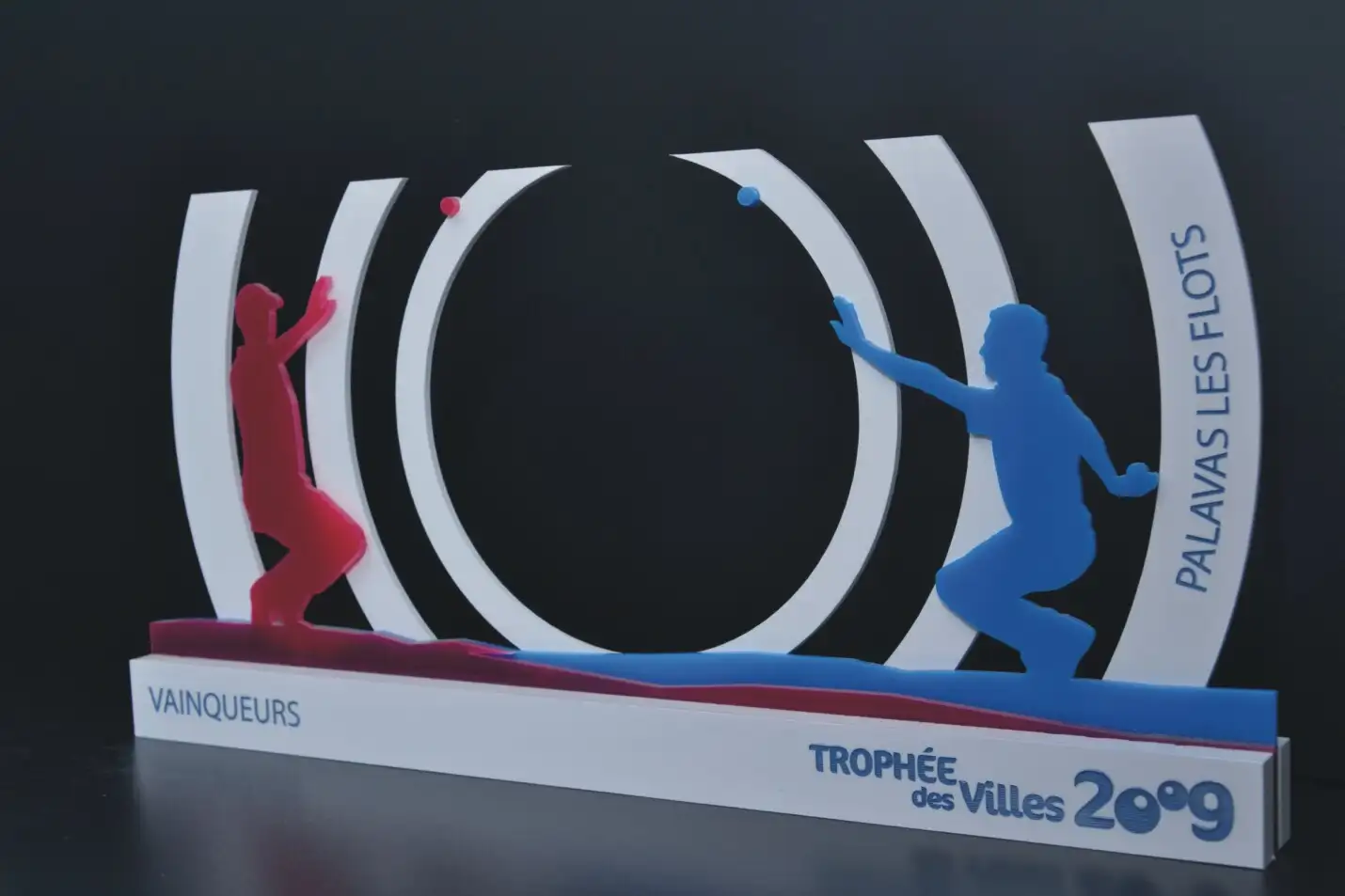 Trophée complexe plexi coloré